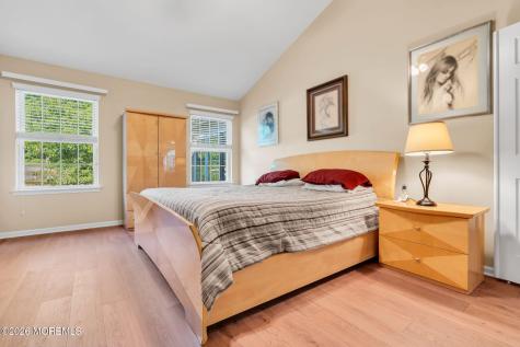 5 Shadow Creek Court Jackson NJ 08527