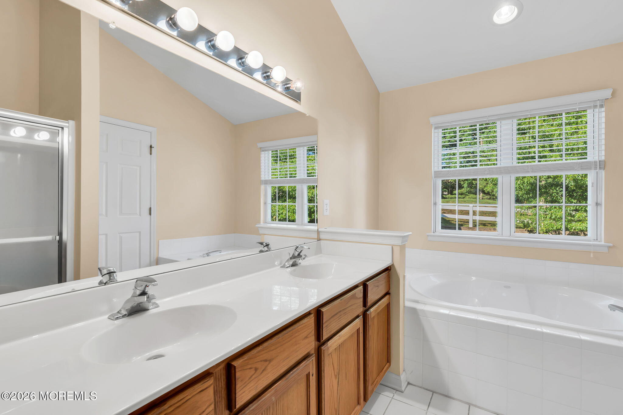 5 Shadow Creek Court Jackson NJ 08527