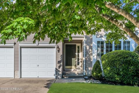 5 Shadow Creek Court Jackson NJ 08527