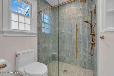 9 Neville Drive Lincroft NJ 07738