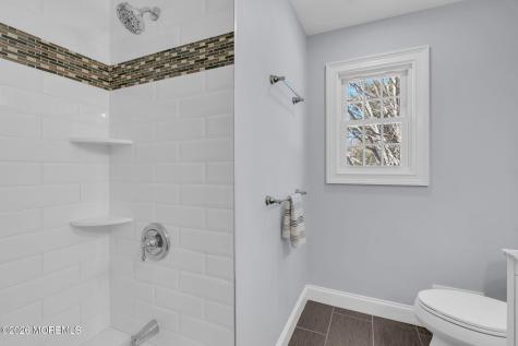 9 Neville Drive Lincroft NJ 07738