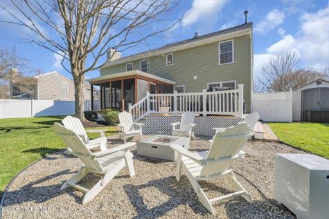 9 Neville Drive Lincroft NJ 07738