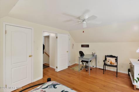 11 Moss Haven Way Howell NJ 07731