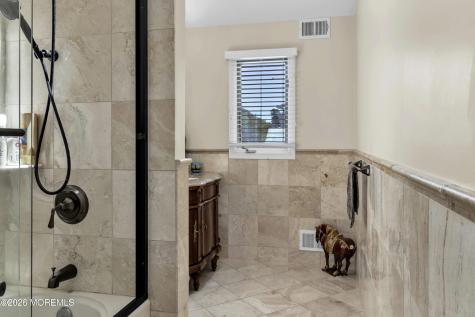 17 Fontainebleau Drive Brick NJ 08723