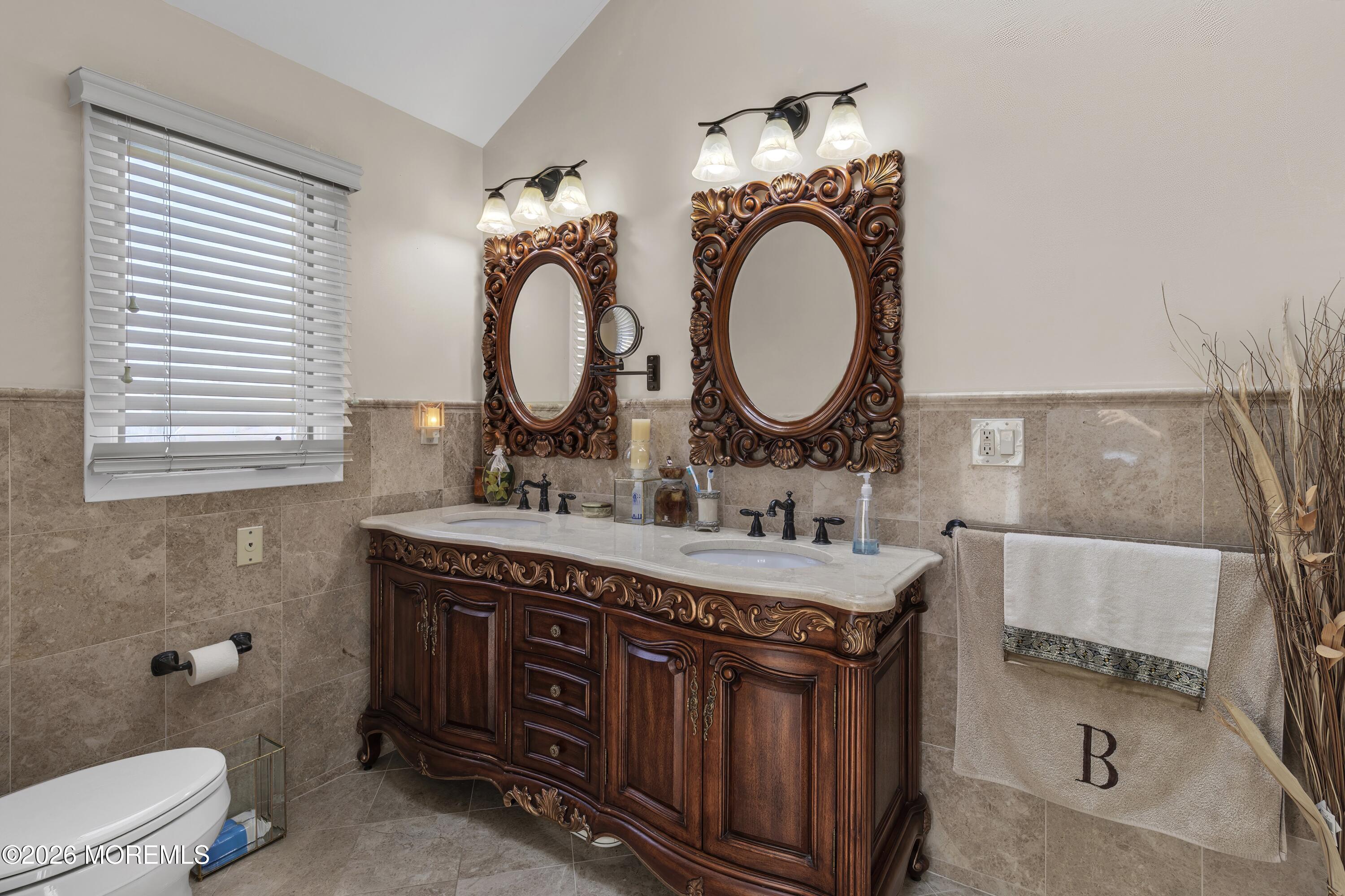 17 Fontainebleau Drive Brick NJ 08723