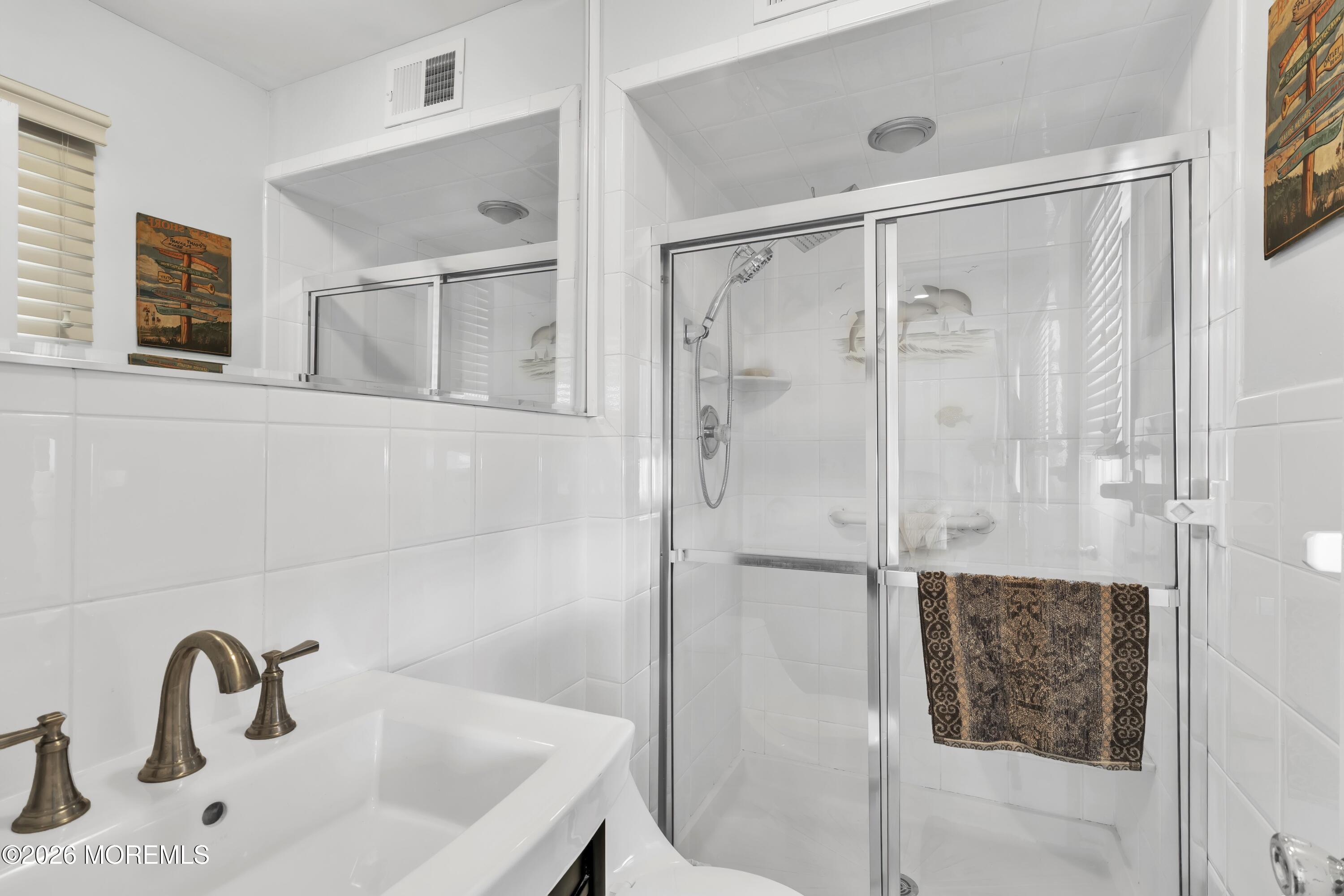 17 Fontainebleau Drive Brick NJ 08723