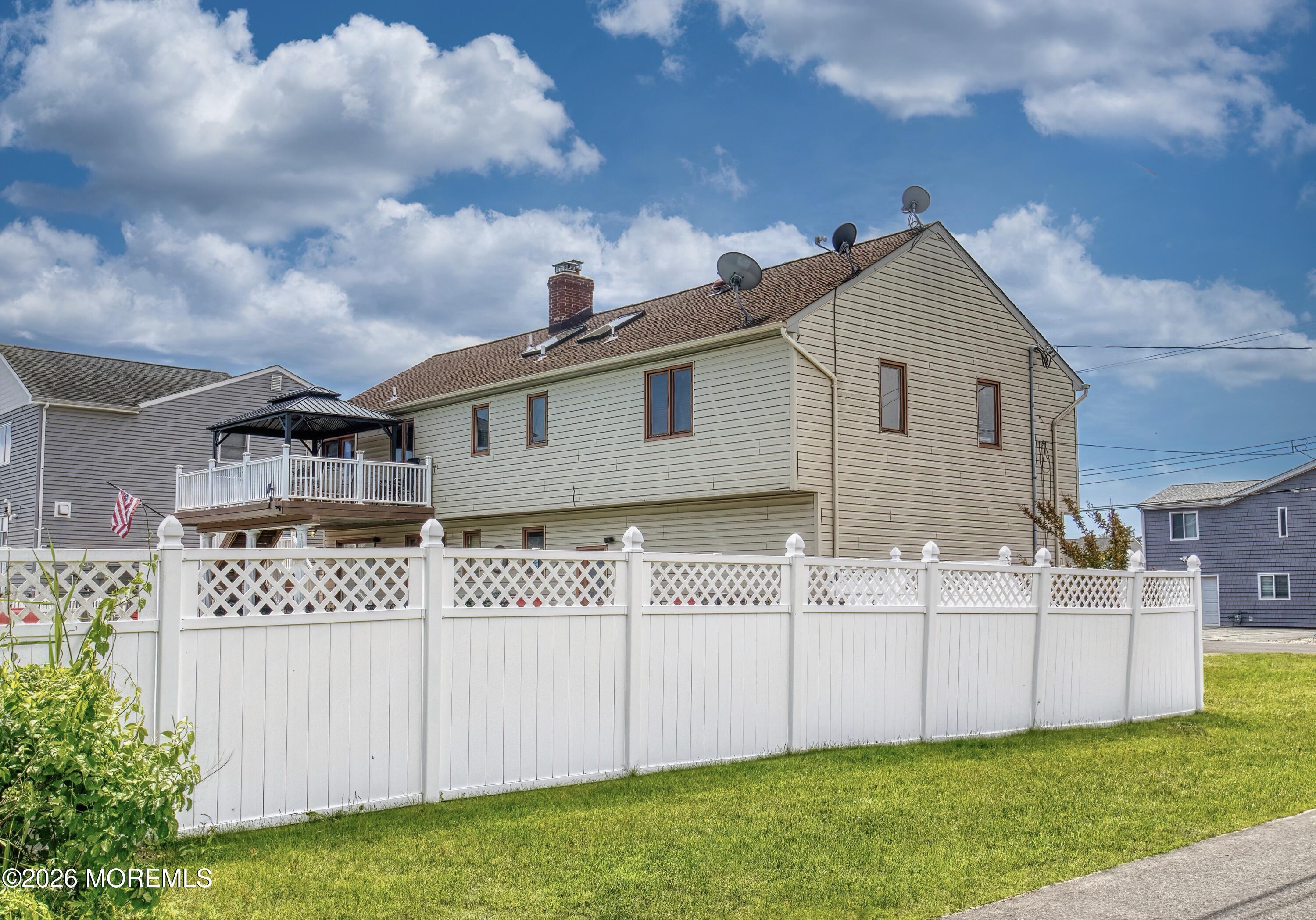 17 Fontainebleau Drive Brick NJ 08723