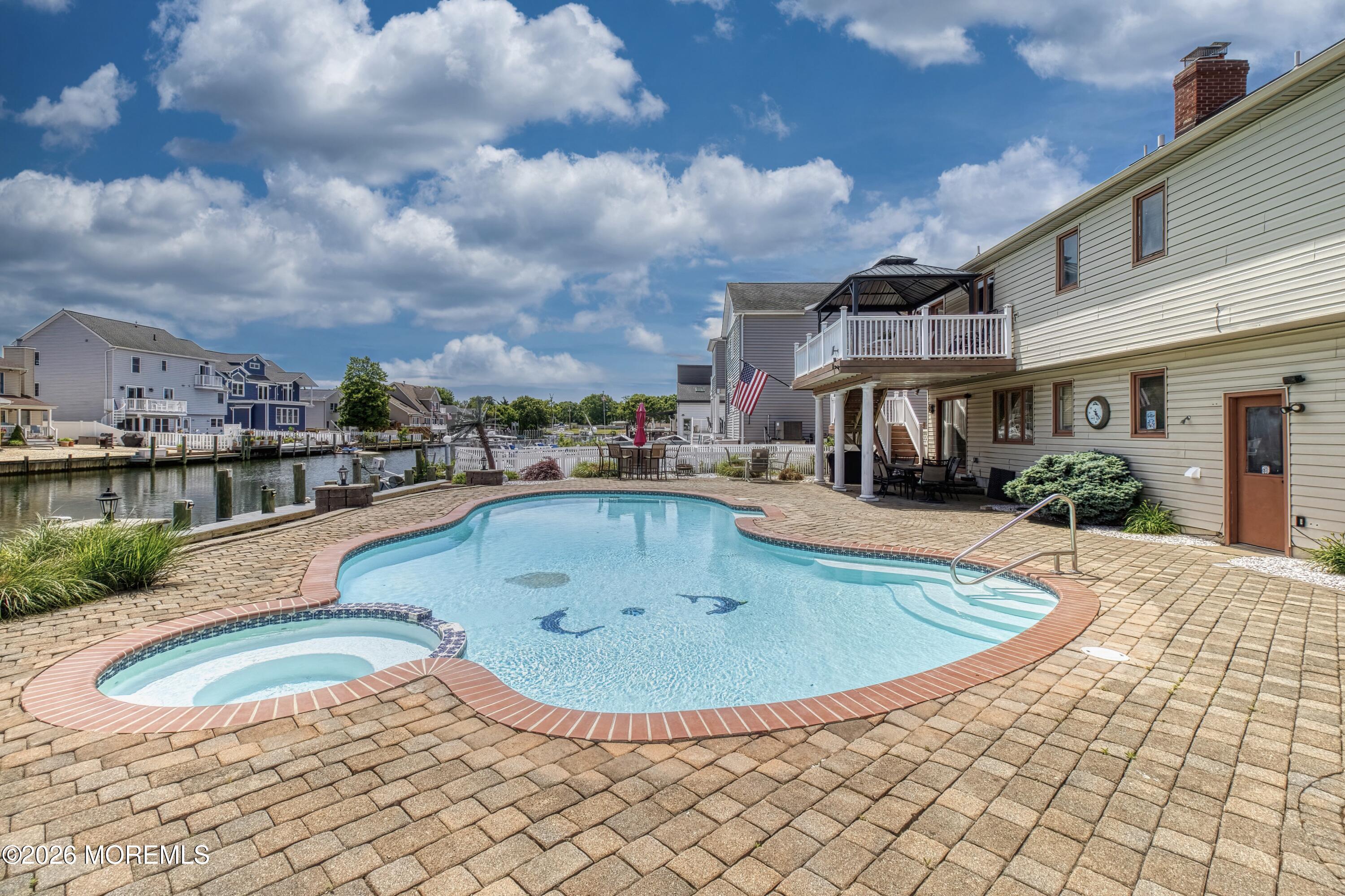 17 Fontainebleau Drive Brick NJ 08723