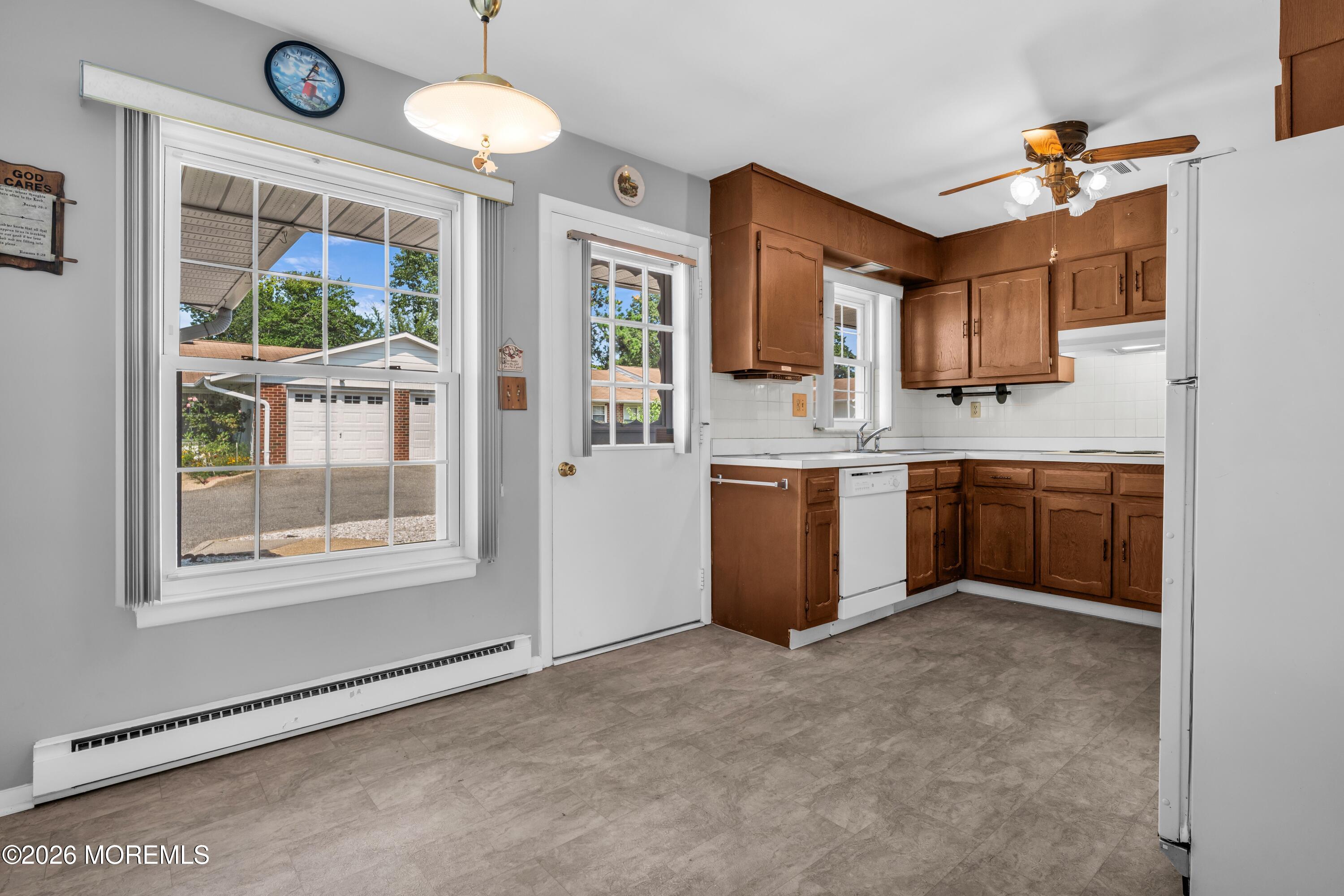 995 Argyll Circle Lakewood NJ 08701