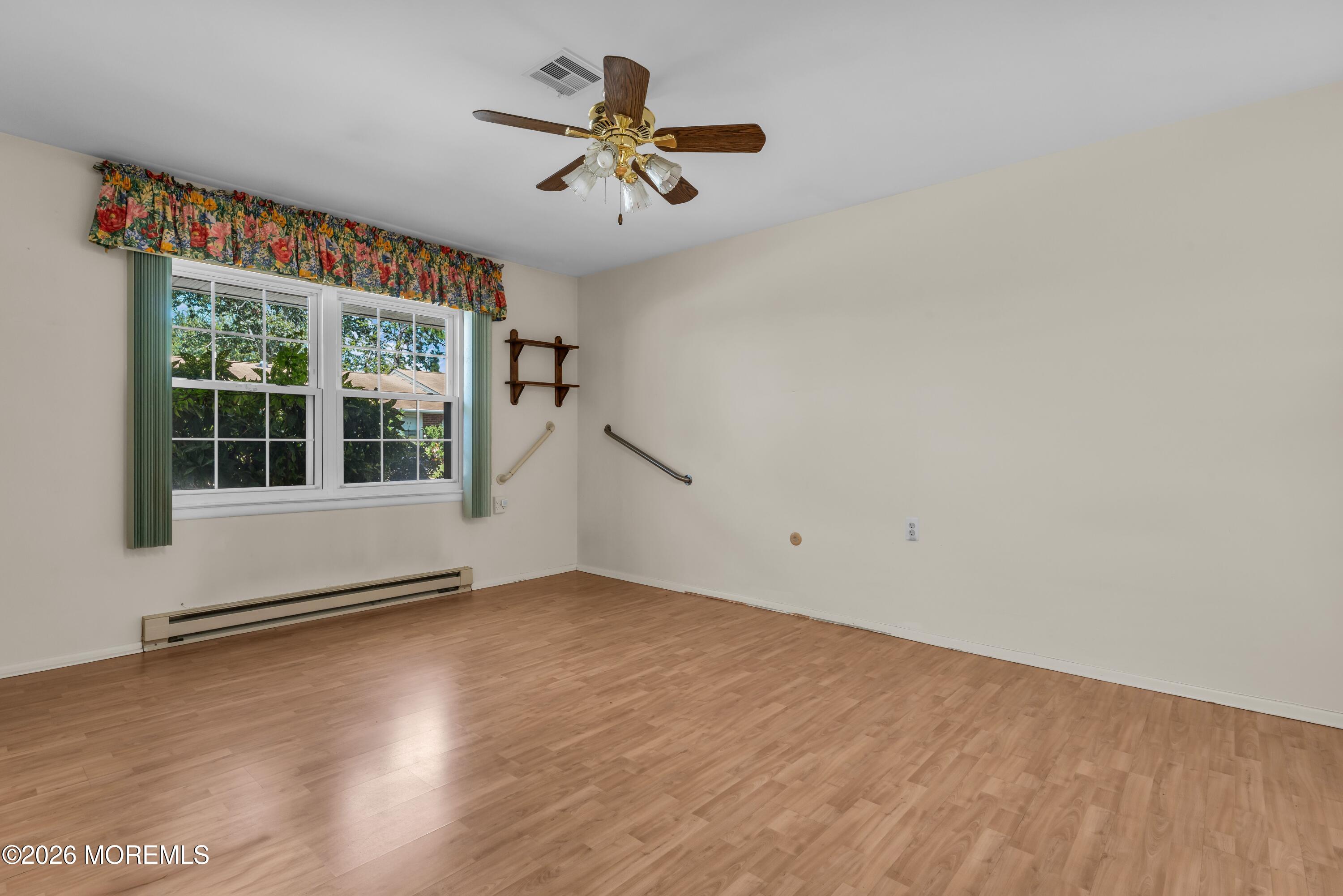 995 Argyll Circle Lakewood NJ 08701