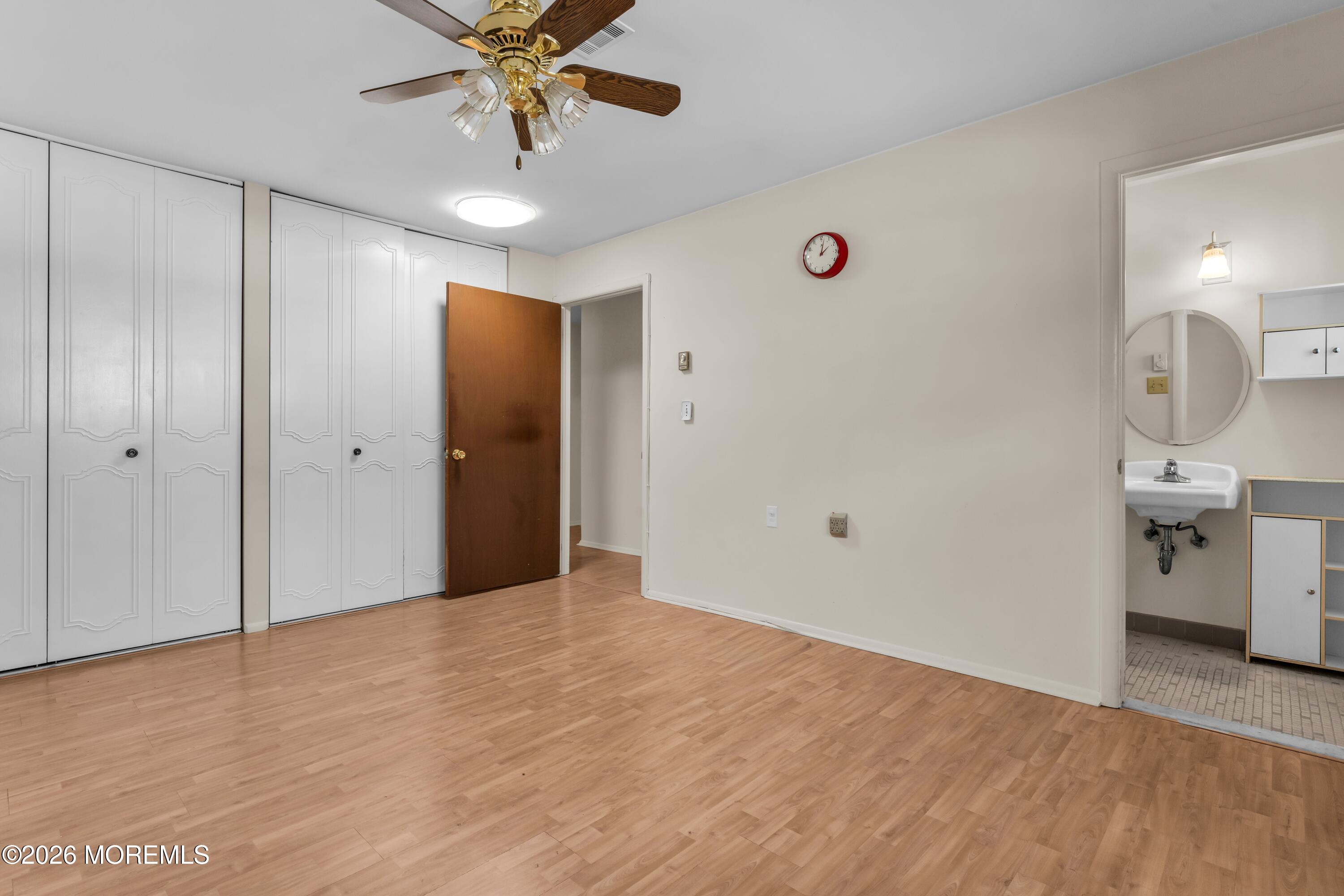 995 Argyll Circle Lakewood NJ 08701