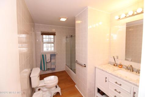 7 Portsmouth Road Englishtown NJ 07726