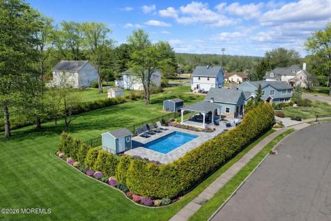 2 Annette Road Fairfield NJ 07004