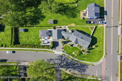 2 Annette Road Fairfield NJ 07004