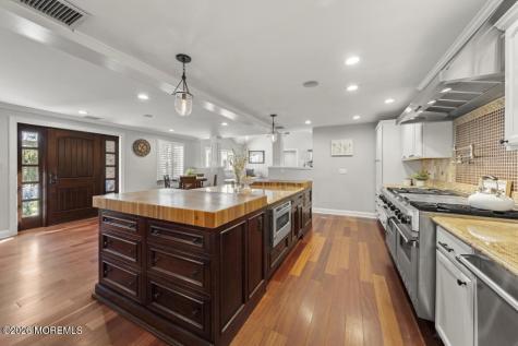 2 Annette Road Fairfield NJ 07004
