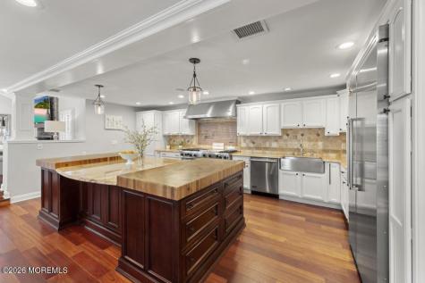 2 Annette Road Fairfield NJ 07004