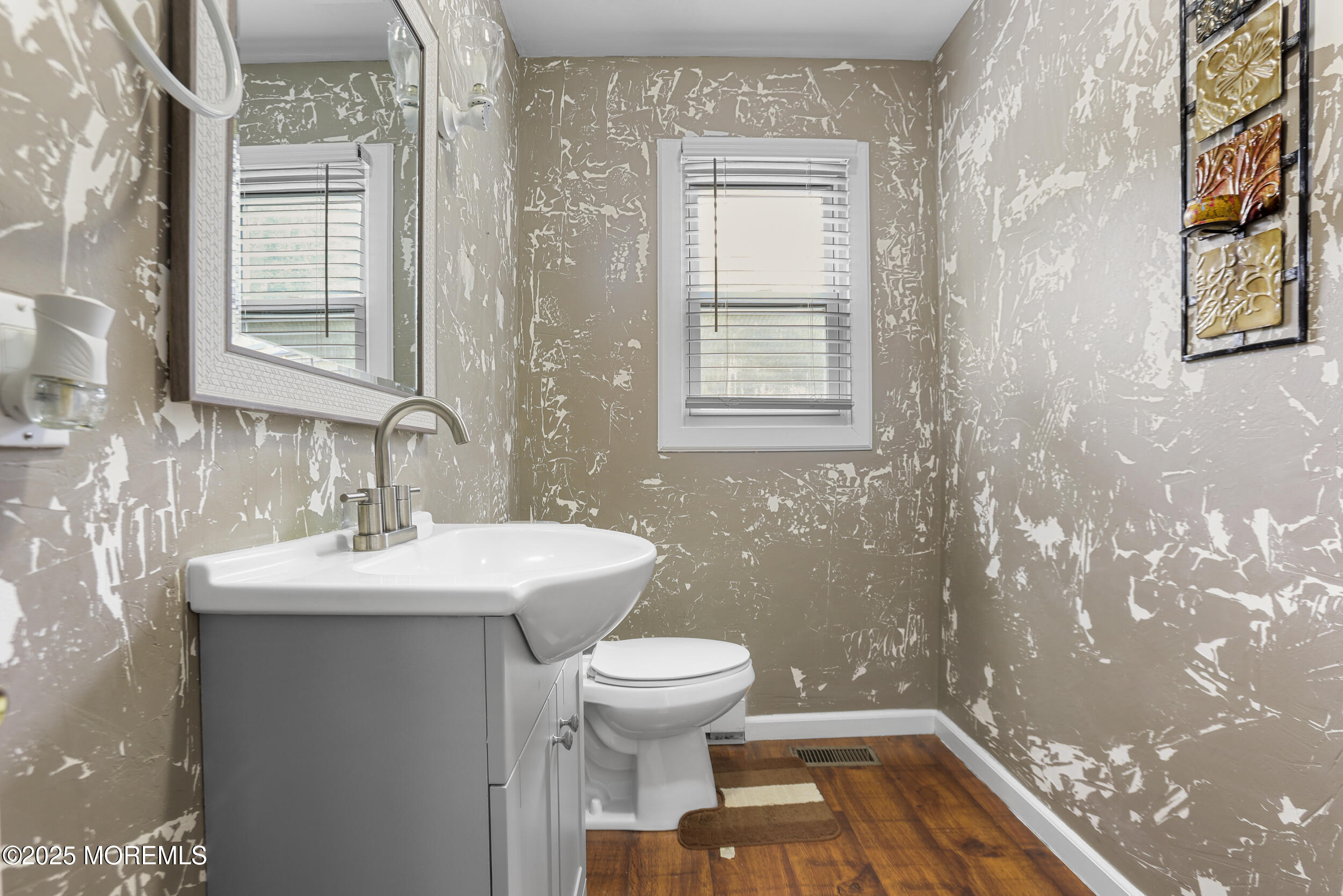 14 Hidden Hollow Court Jackson NJ 08527
