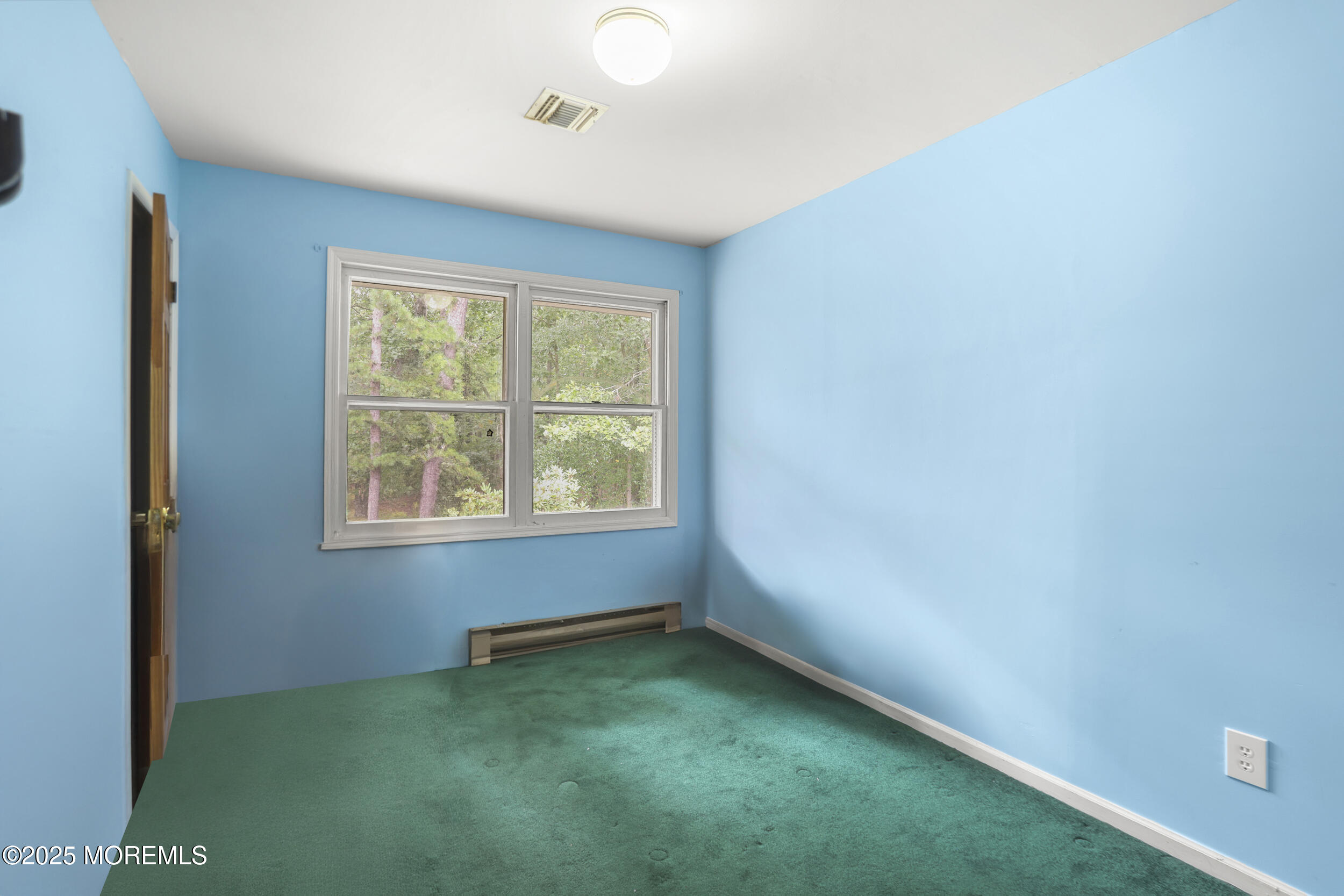 14 Hidden Hollow Court Jackson NJ 08527