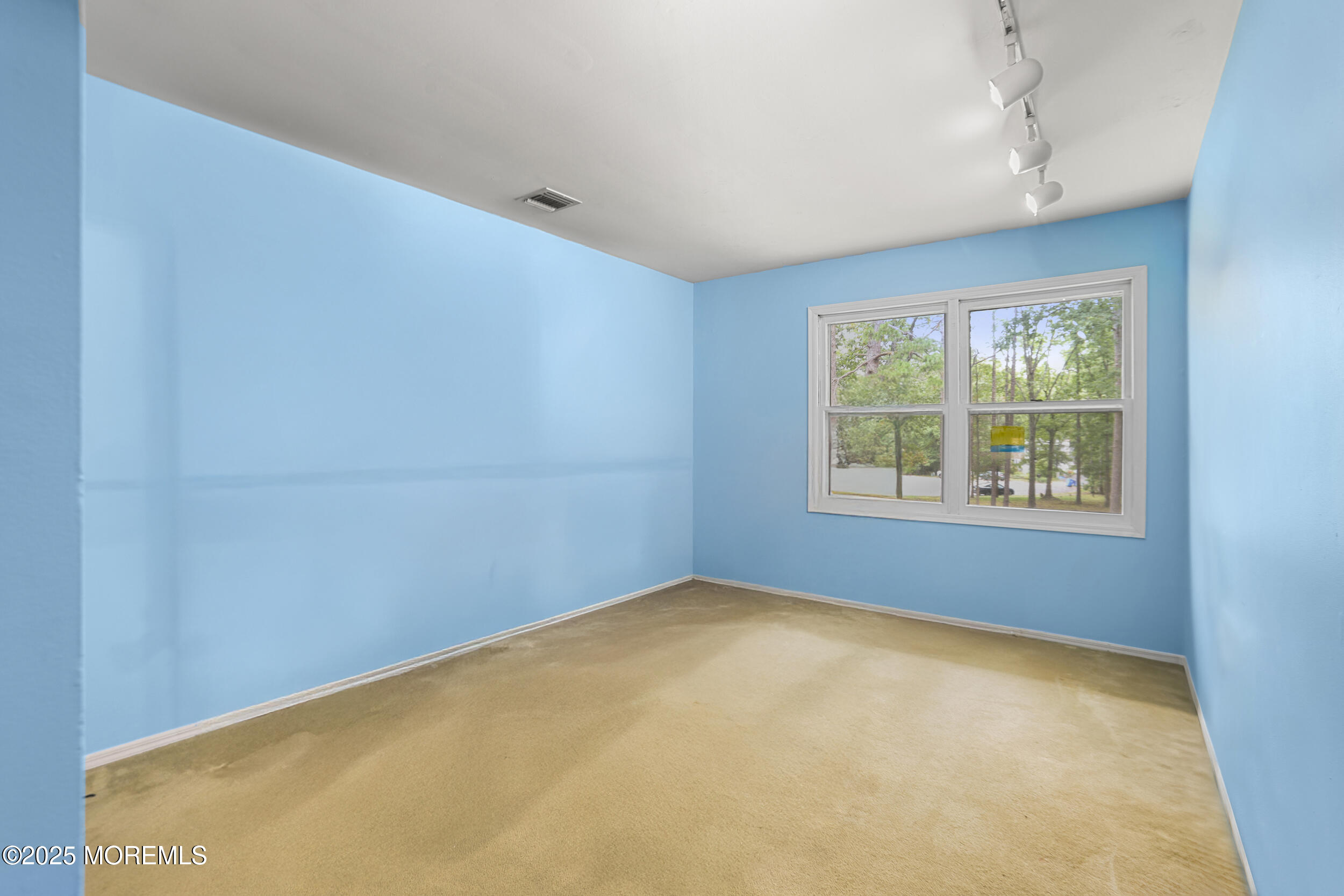 14 Hidden Hollow Court Jackson NJ 08527