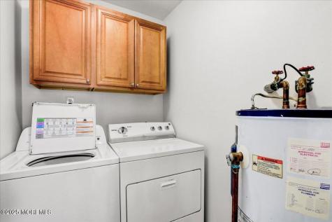 29 Meadow Green Circle Manalapan NJ 07726
