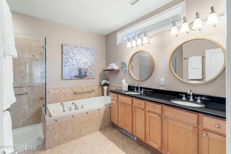 2 Chalfont Lane Manchester NJ 08759