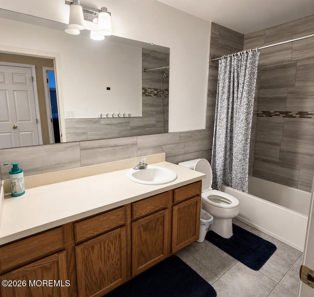 12 Durham Drive Columbus NJ 08022