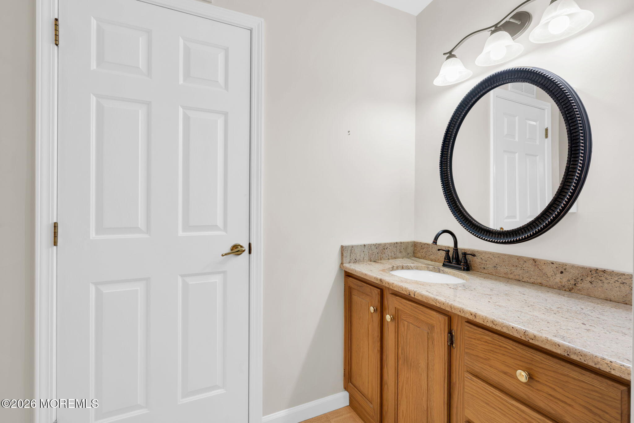 17 Tanglewood Drive Cream Ridge NJ 08514