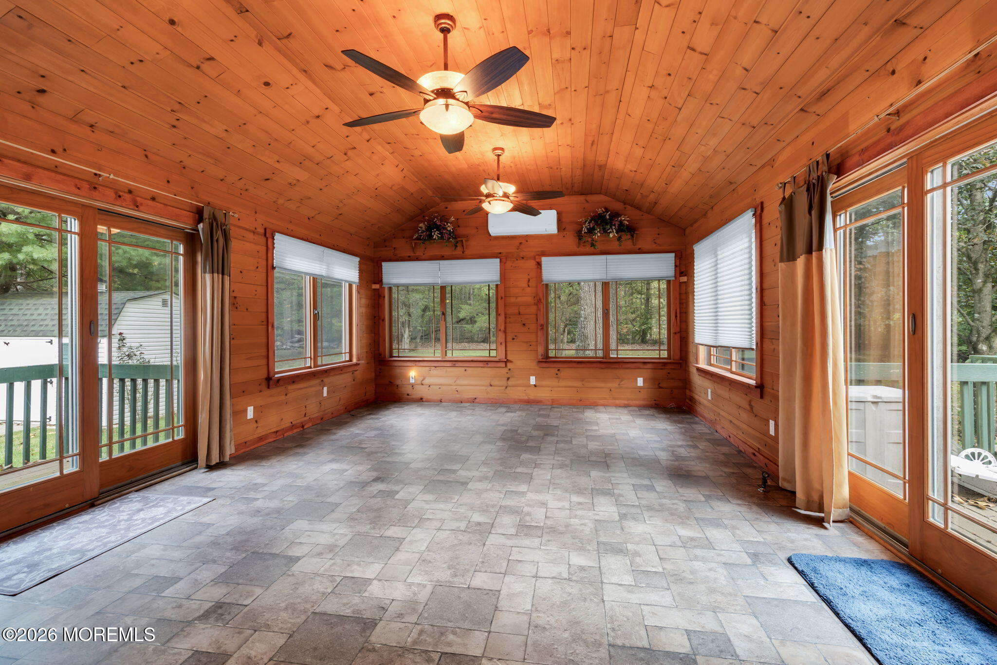 17 Tanglewood Drive Cream Ridge NJ 08514