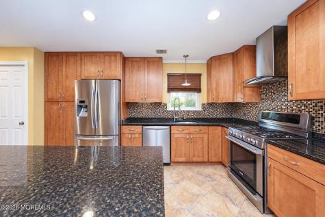 987 Bennetts Mills Road Jackson NJ 08527