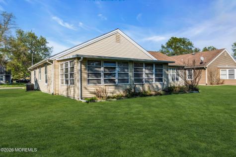 21 Hastings Drive Forked River NJ 08731