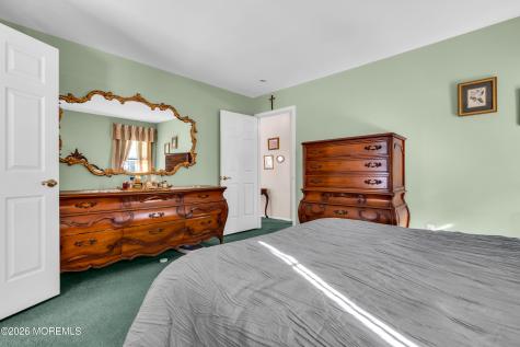 160 Spinnaker Avenue Manahawkin NJ 08050