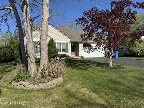 160 Spinnaker Avenue Manahawkin NJ 08050