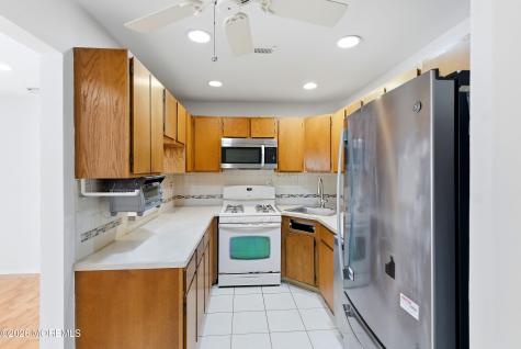 106 Viburnum Terrace Red Bank NJ 07701