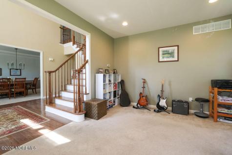 18 Willow Court Manahawkin NJ 08050