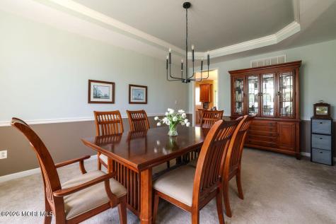 18 Willow Court Manahawkin NJ 08050