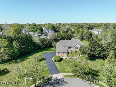 18 Willow Court Manahawkin NJ 08050