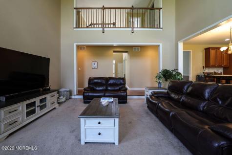 18 Willow Court Manahawkin NJ 08050