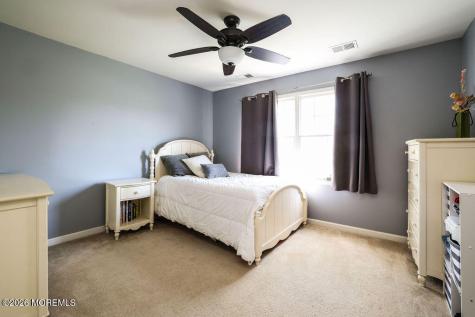 18 Willow Court Manahawkin NJ 08050