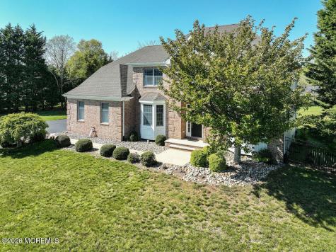 18 Willow Court Manahawkin NJ 08050