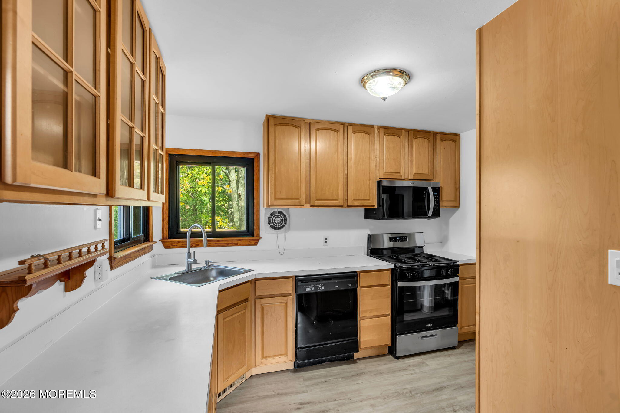4 Hemlock Road Howell NJ 07731