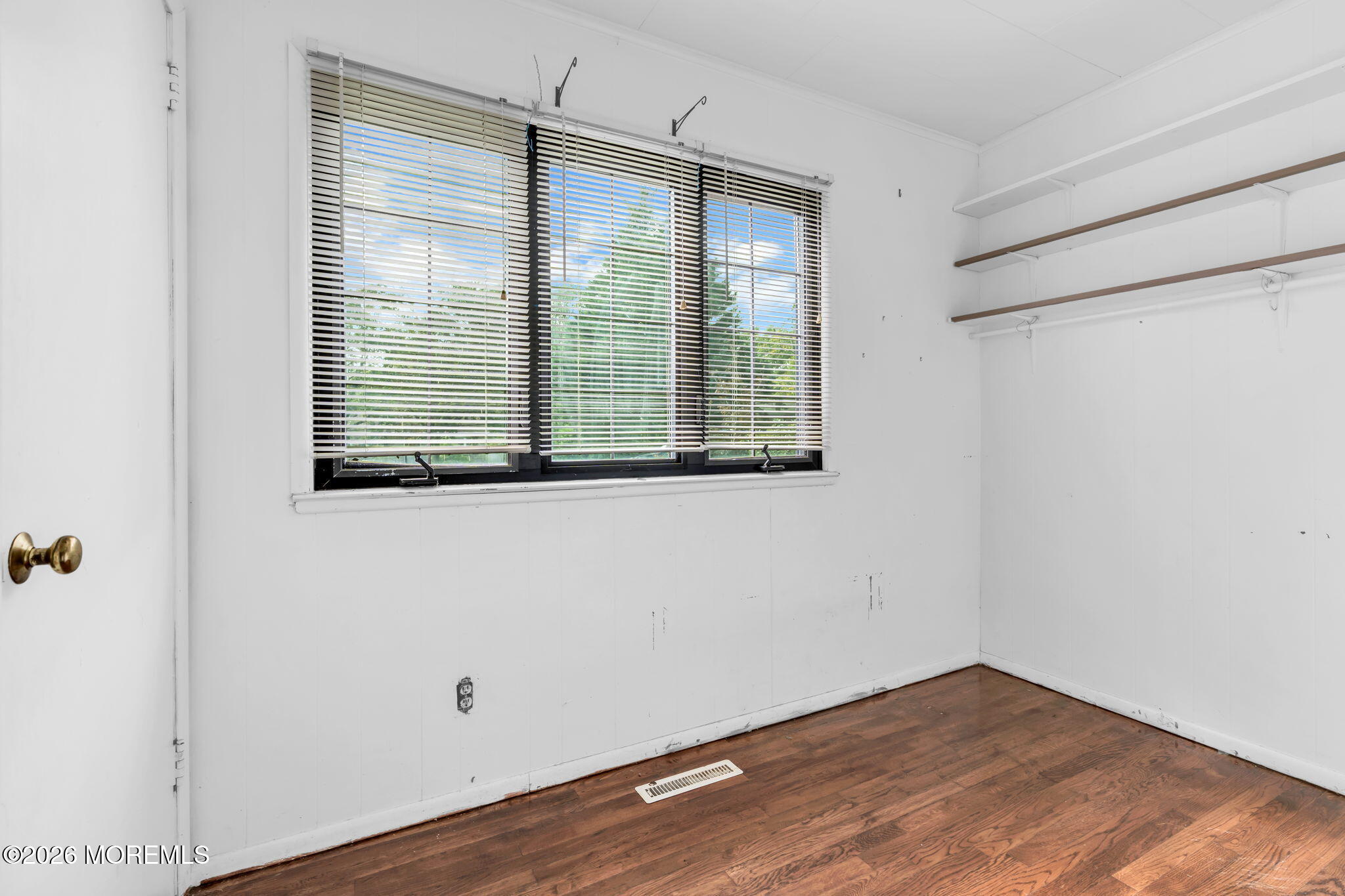 4 Hemlock Road Howell NJ 07731