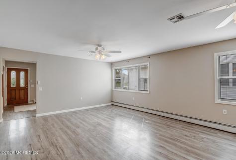 49 Trent Drive Toms River NJ 08757