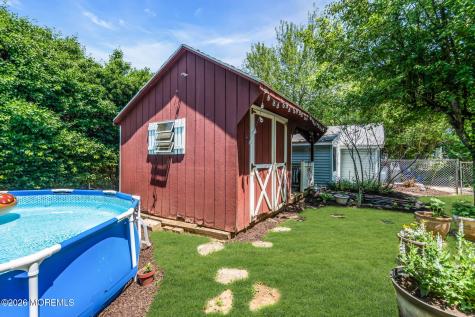 24 Foster Street Middletown NJ 07701