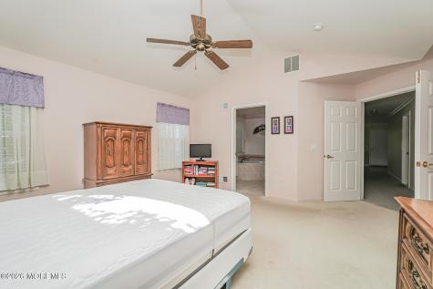 120 Skyline Drive Lakewood NJ 08701