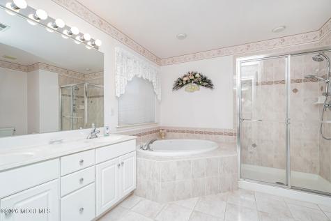 120 Skyline Drive Lakewood NJ 08701