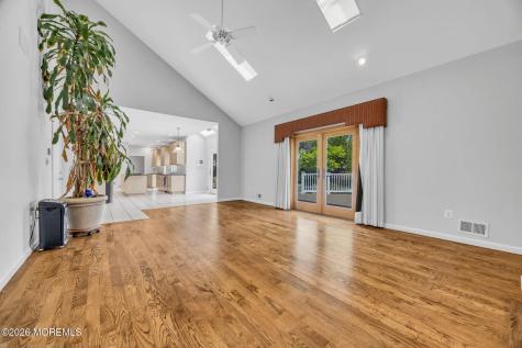 9 Violet Drive Ocean Twp NJ 07712