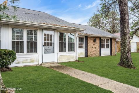29 Edinburgh Lane Manchester NJ 08759