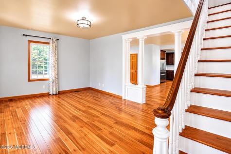 138 Church Street Belford NJ 07718