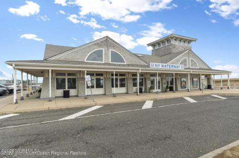 138 Church Street Belford NJ 07718