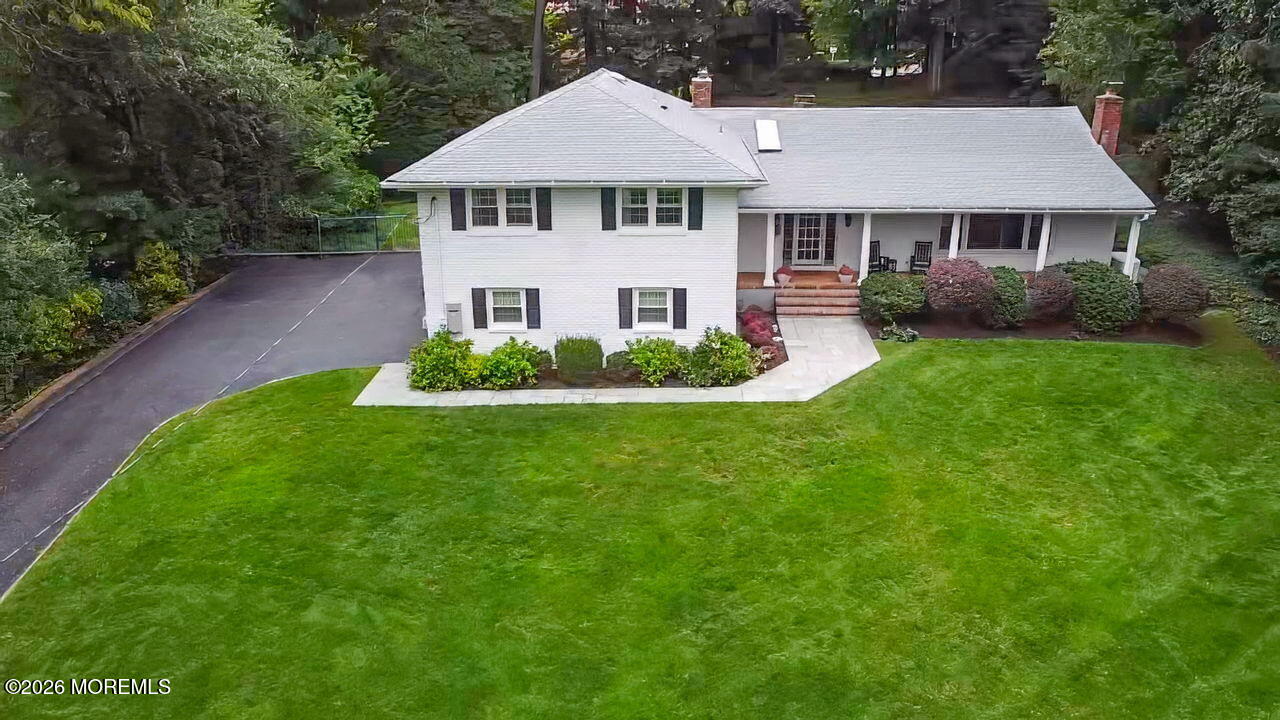 19 Circle Drive Rumson NJ 07760